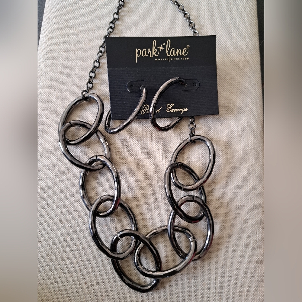 Park Lane Jewelry necklace and earrings